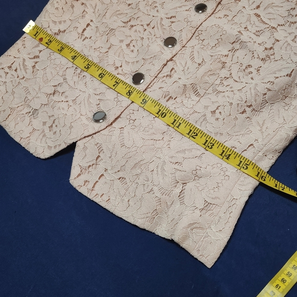 Calvin Klein Designer Lace Jacket In Soft Peach Color In Womans Size 4.   NWT - Picture 11 of 16